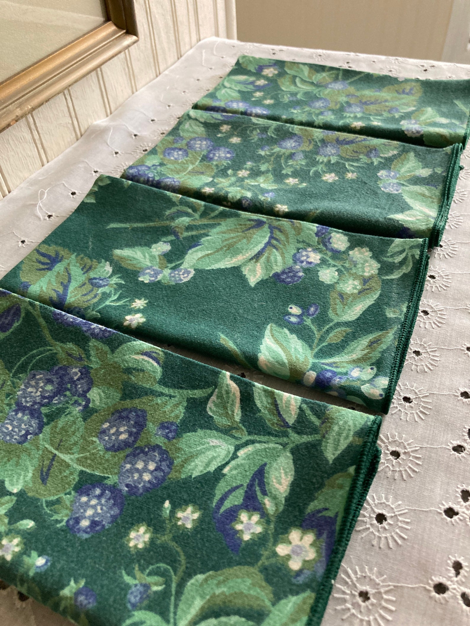 Laura Ashley Cloth Napkins /vintage Cloth Napkin Set/shabby Etsy