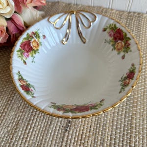Rare Old Country Roses - Etsy