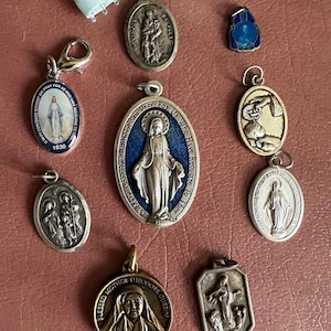Vintage Catholic Jewelry Findings/Vintage Religious Pendants Lot of 9 Pieces/Mother Mary