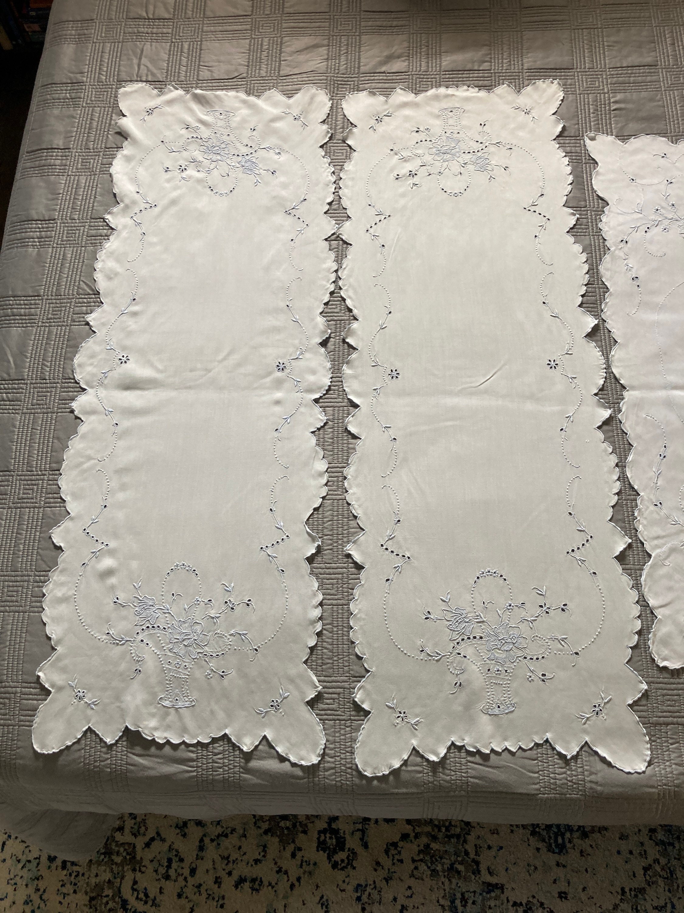 bestickte tischl�ufer