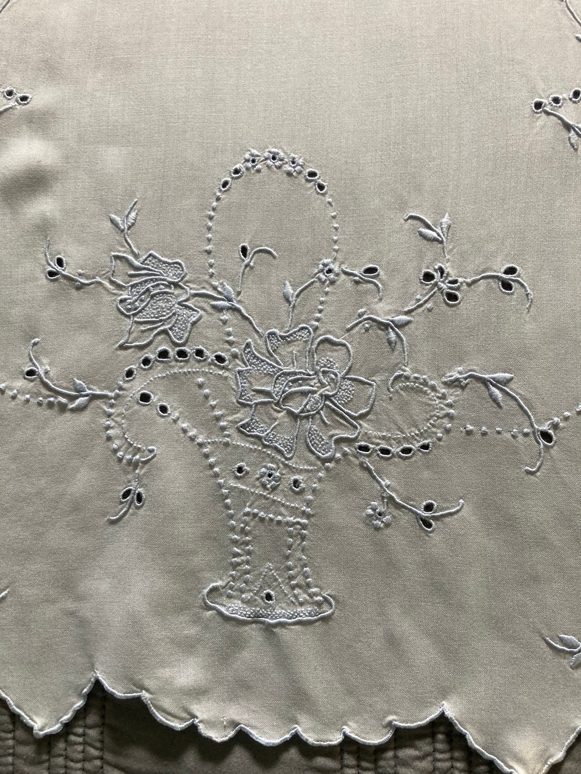 bestickte tischl�ufer