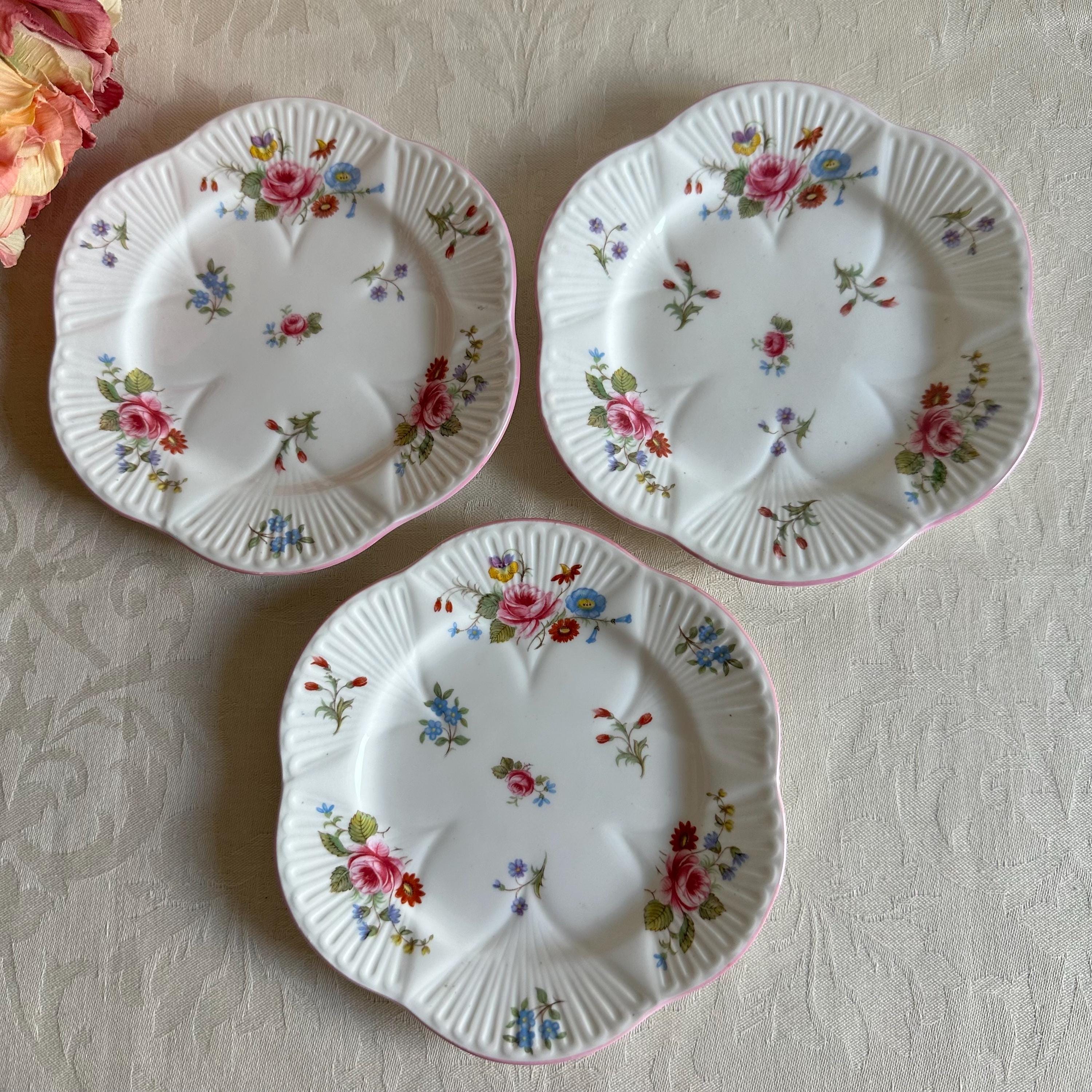 Shelley Dinner Set - Etsy