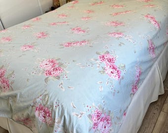 Simply Shabby Chic Queen Duvet/Belle Hydrangea Reversible Duvet