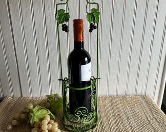 Vintage Wine Bottle Caddy/Mid Century Modern Wine Pourer