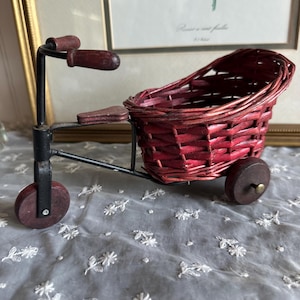 Vintage Miniature Bicycle/Dollhouse Miniature Bike