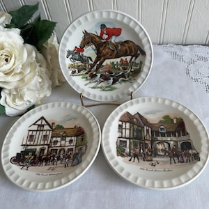 Vintage Ring or Pin Dishes/Weatherby Hanley Falcon Ware Dishes Set of 3/Made in England