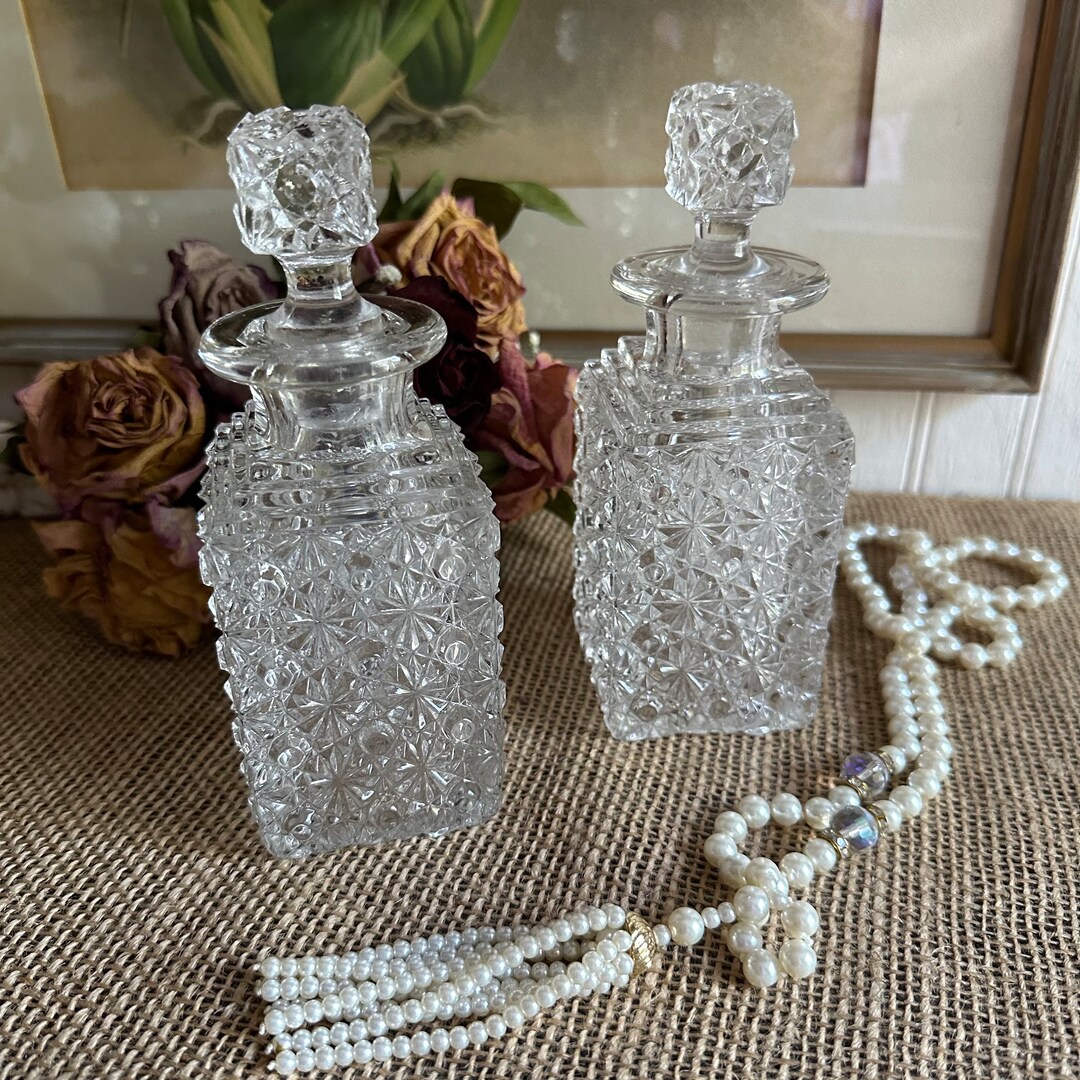 Vintage Daisy and Button Decanter/mini Decanter/bath Bottles - Etsy