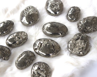 Pyrite Druzy Palm Stone / Pyrite Sparkling Healing Stone