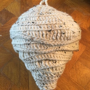 Crochet Hornet Nest PATTERN image 3