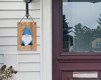 Cohas Custom Hanging Welcome Signs for Winter with Personalized Text and Faux Wood Background, Optional Seasonal Image and Custom Font