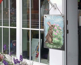 Cohas Custom Hanging Welcome Signs for Spring with Personalized Text and Faux Slate Background, Optional Seasonal Images and Custom Font