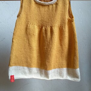 Smart little girl's summer top size 24 months