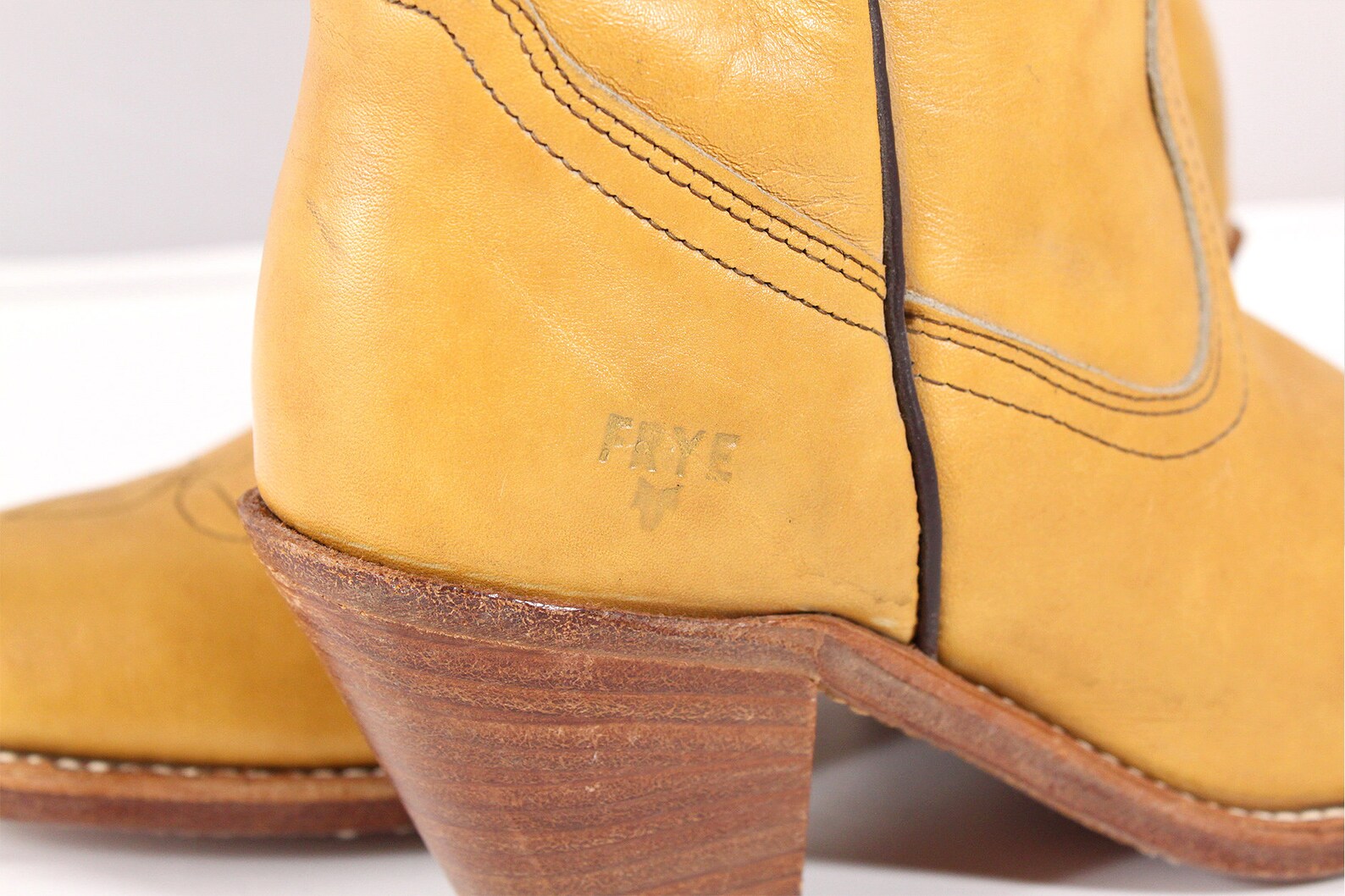 Vintage Frye Cowboy Boots // Women's Western Boots // Tan Etsy
