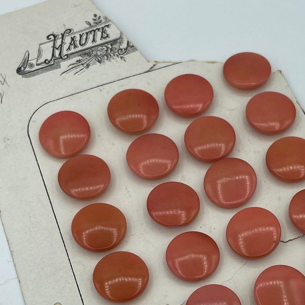 Vintage 1930s Vegetable Ivory Coral Peach Button / 30s Coat Jacket Dress Buttons / 1/2"