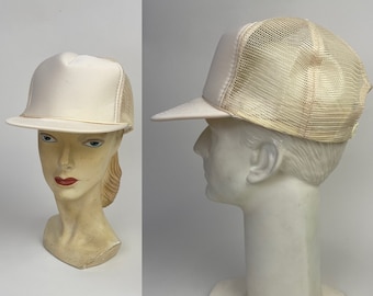 Vintage 1970s Blank Mesh Back Snapback Baseball Trucker Cap / 70s Headmost Off White Ivory Beige Hat