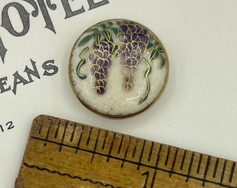 Antique Wisteria Floral Satsuma Japanese Button / 3/4"