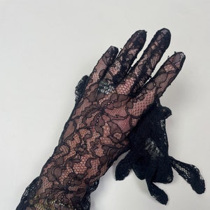 Vintage 1950s 1960s Black Lace Sheer Gloves / 50s 60s Sheer Gloves