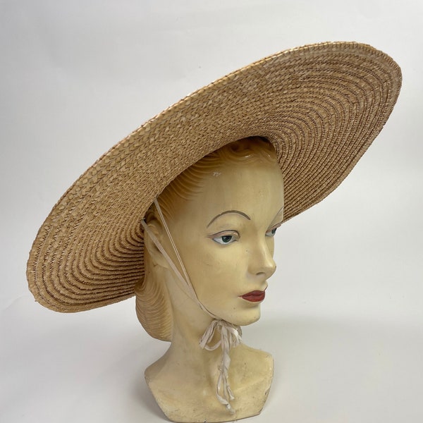 Vintage 1950s Wide Brimmed Summer Straw Beach Hat / 50s Saucer Sun Hat