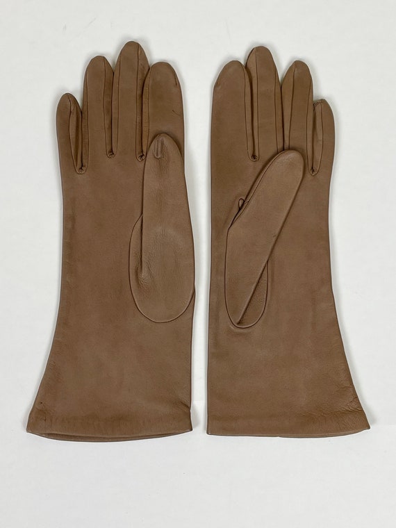 Vintage 1960s Light Brown Leather Gloves / Vintag… - image 3