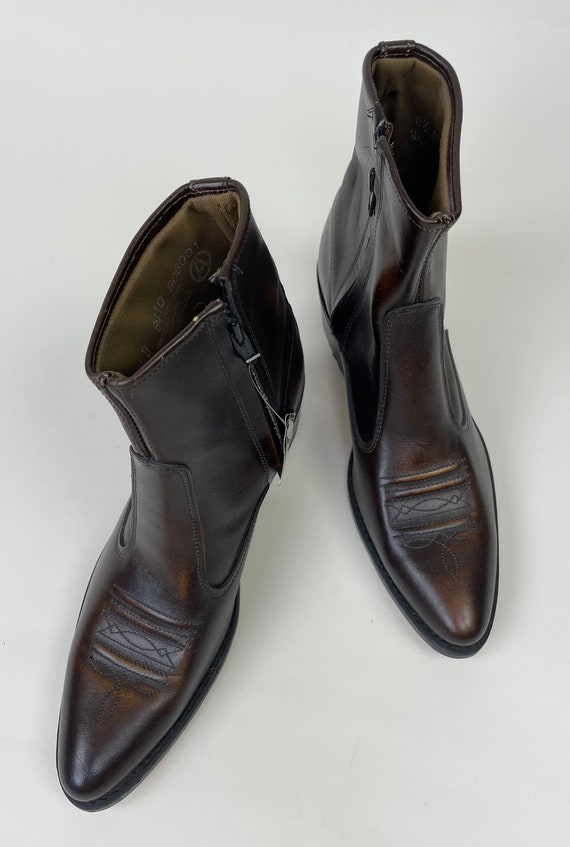 Vintage 1970s Acme Brown Leather Western Ankle Sh… - image 3