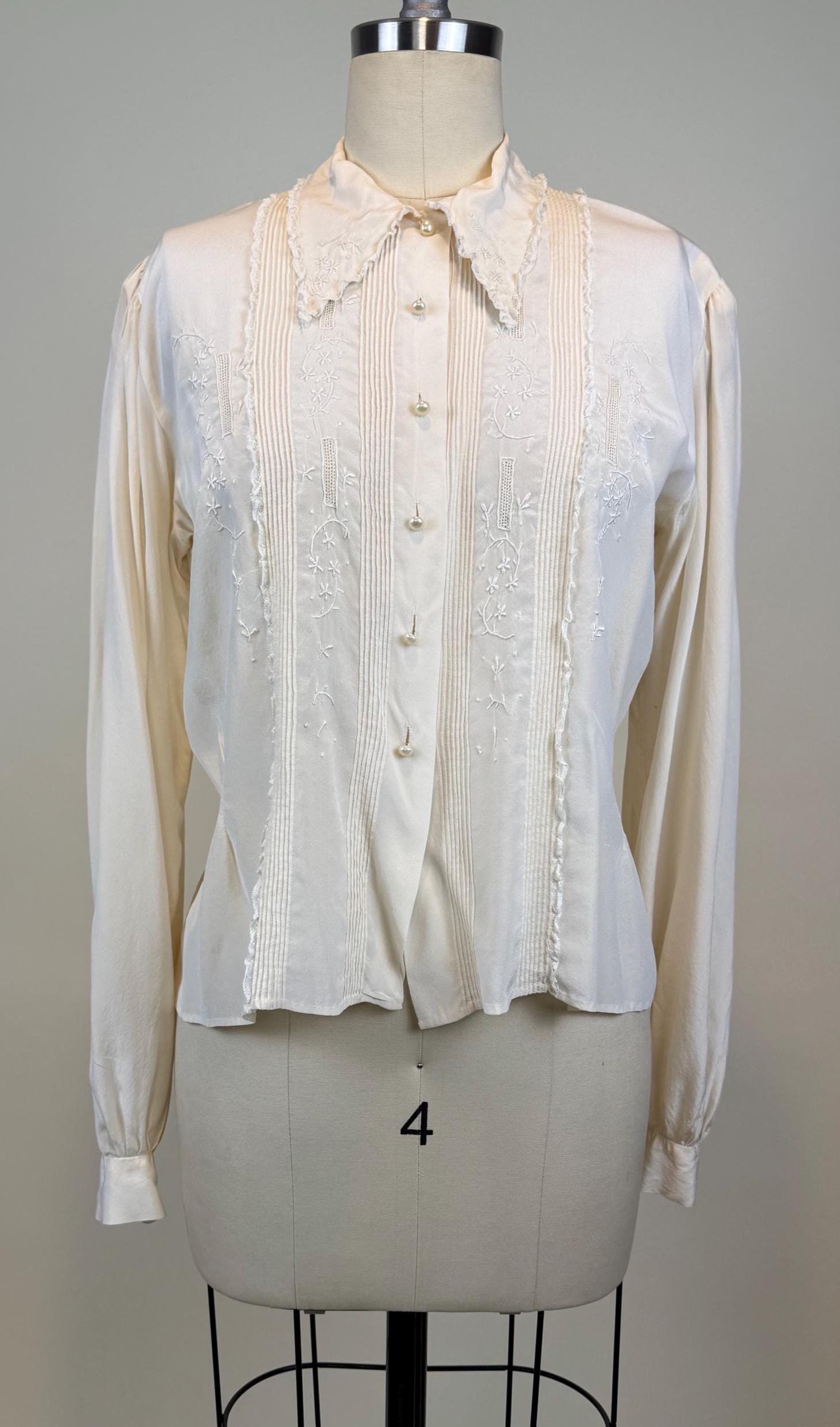 Vintage 1940s Silk Crepe Embroidered Lace Blouse - Etsy Israel