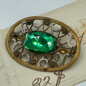 Boucle de ceinture vintage tchèque en verre à facettes vert émaillé et laiton