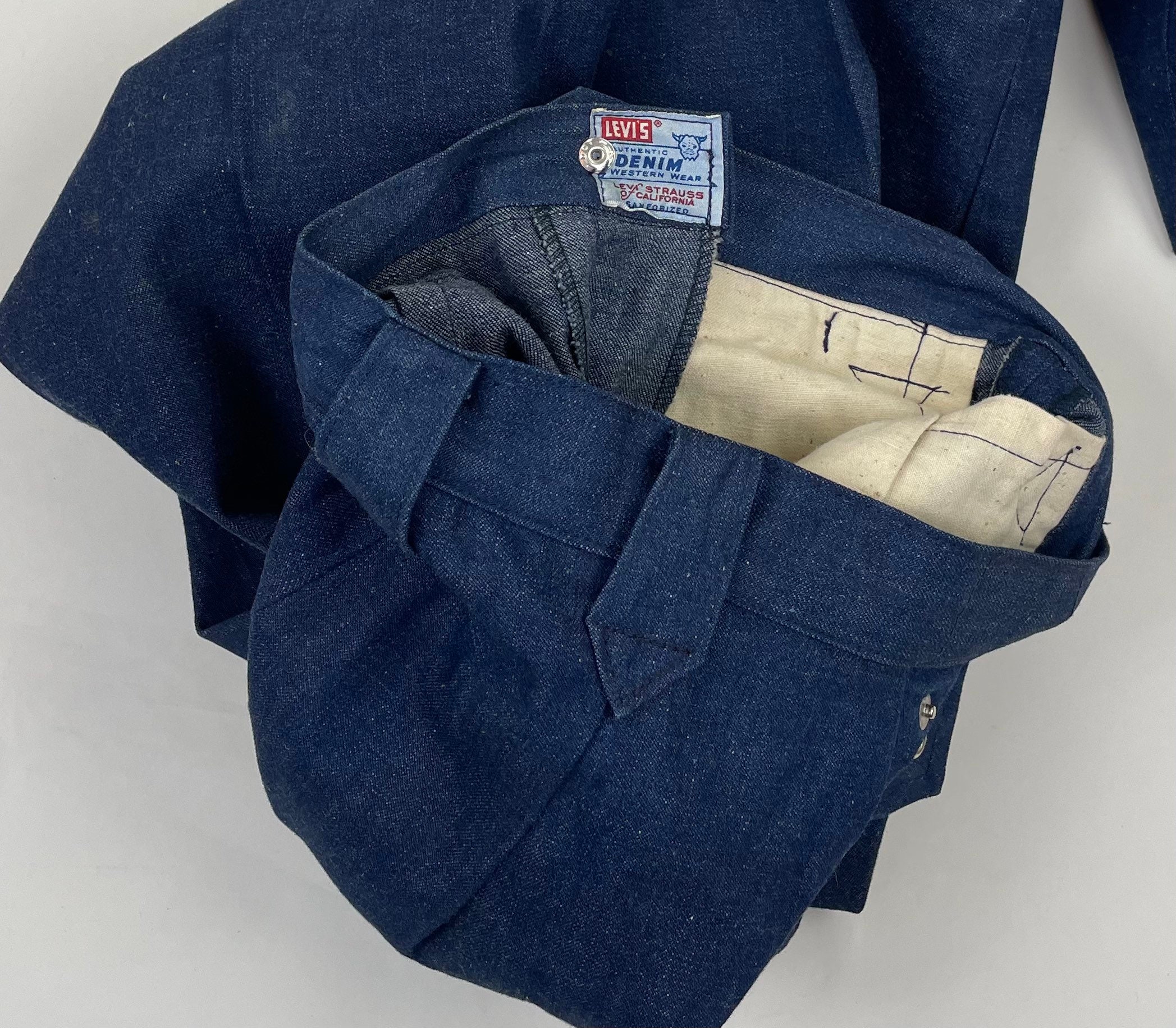 Vintage 1950s LEVIS Short Horn Skull Denim Indigo Western