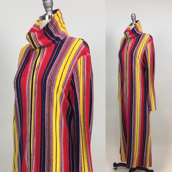 vintage 1970s Terry Cloth Kaftan / Vintage 1970s M