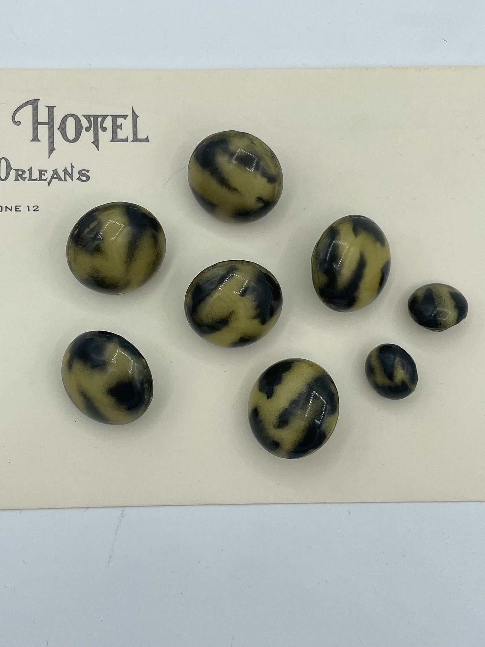 Tiger Shell Button Vintage 1930s Art Deco Tight Top Celluloid Bubble Button / 30s Exotic ...