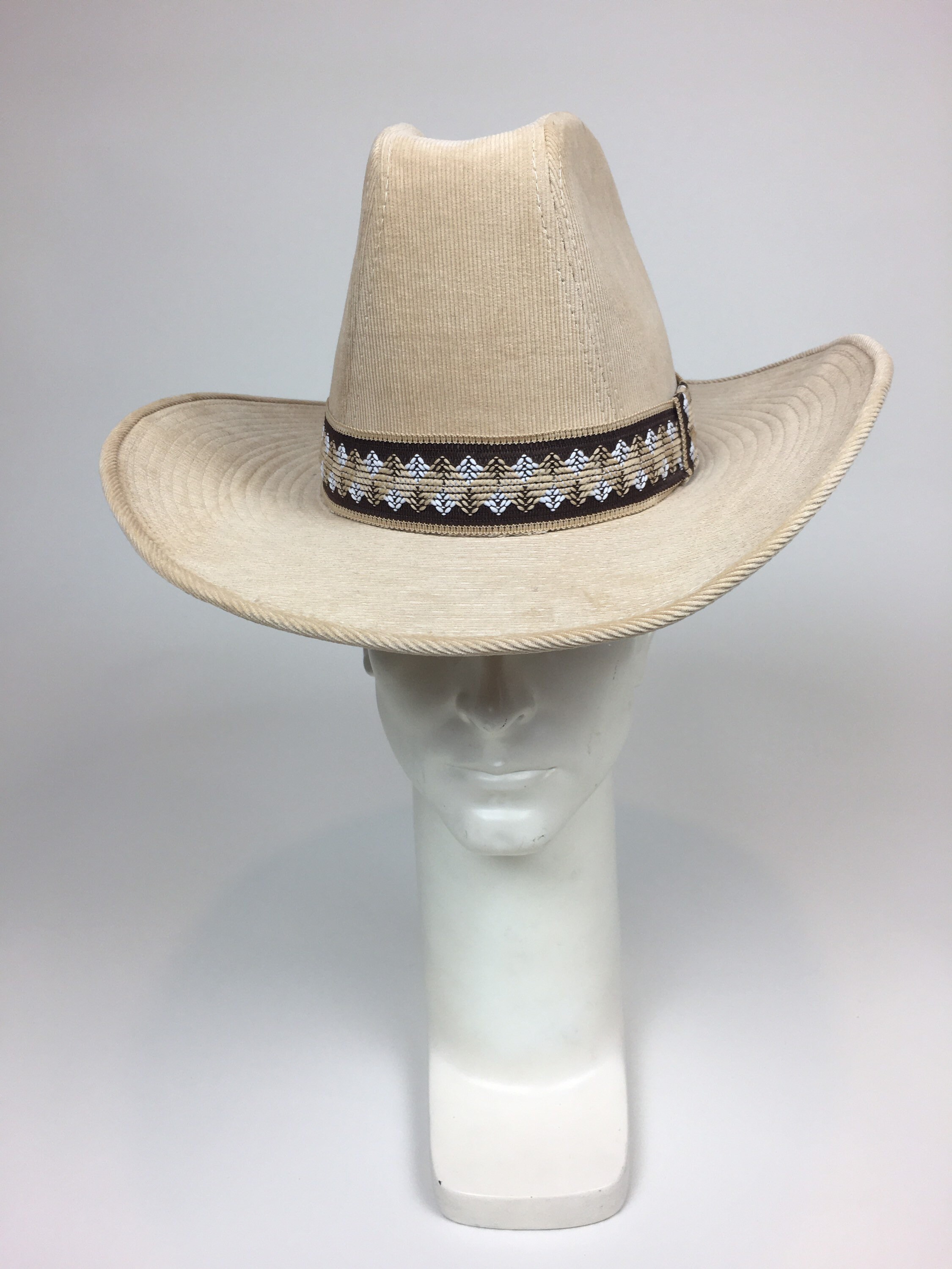 Vintage 1970s Corduroy Macrame Western Cowboy Hat / Vintage 
