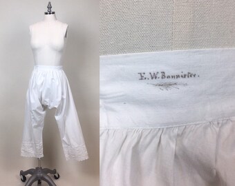 Vintage White Bloomers / Edwardian Victorian White Cotton Ruffled Bloomers Pants