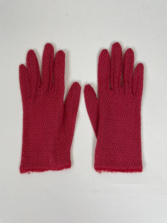 Vintage 1960s Red Lace Gloves / Vintage 60s Sheer… - image 2