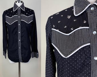 Vintage 1980s Black White Calico Floral Print Women's Western Shirt