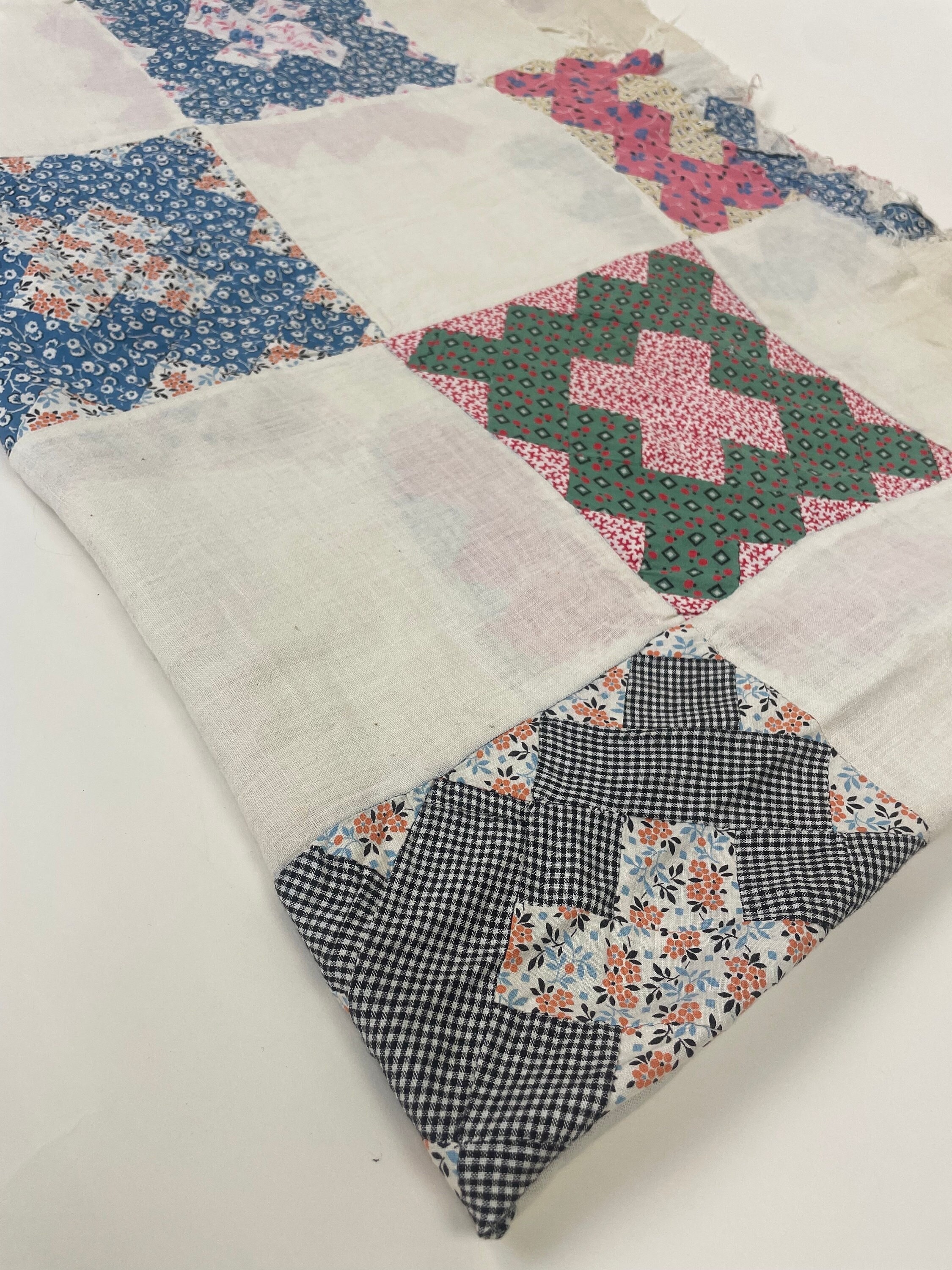 よしよし　　　OLD CALICO PATCH WORK QUILT sold!*** $465 shipped 🎨🍄‍🟫Calico + Homespun 'Nine Patch