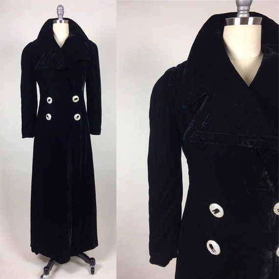Vintage 1930s Velvet Doubled Breasted Maxi Coat /
