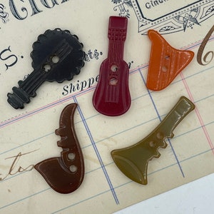Vintage Bakelite Music Musical Instruments Goofies Button / Saxophone Harp Banjo Clarinet Ukulele Novelty Realistic Buttons