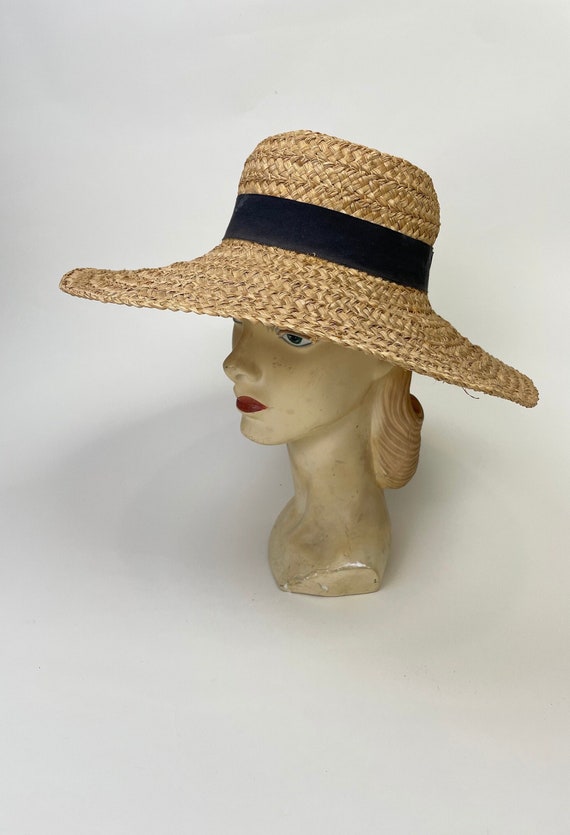 Vintage 1940s Wide Brimmed Summer Straw Beach Hat 