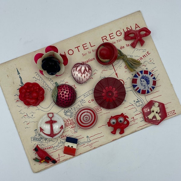 Vintage 1930s 1940s 1940s Red White Goofies Buttons / 30s 40s 50s Realistic Novelty Buttons