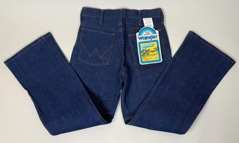 Vaqueros acampanados Wrangler de mezclilla vaquera, estilo vaquero, estilo bota vaquera, de 14 onzas, de la década de 1970, NOS, NWT, stock muerto imagen 2
