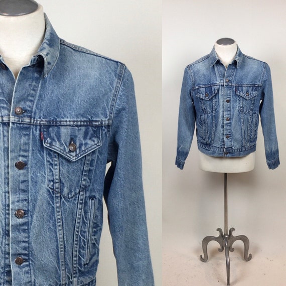 Vintage 1980s Levis Light Wash Faded Denim Trucke… - image 1