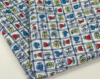 Vintage 1950s Cotton Novelty Print Fabric