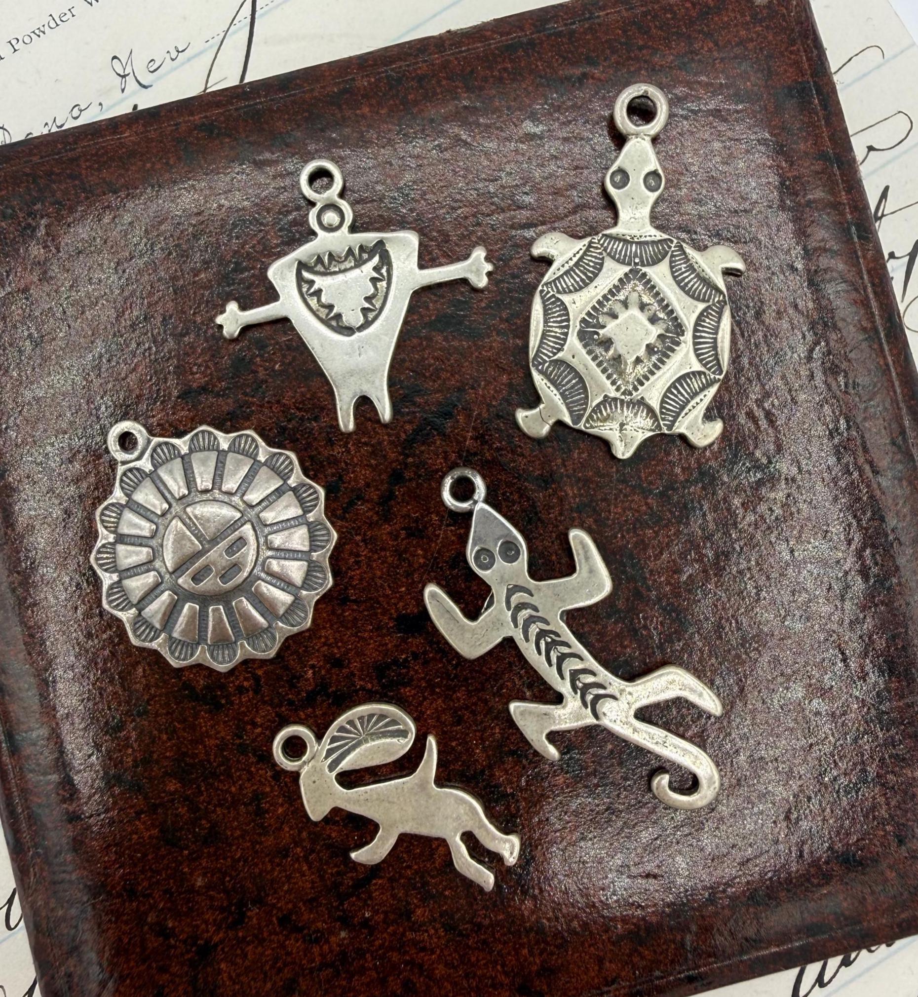Vintage Sterling Silver Native American Spirit Animal Hand Stamp