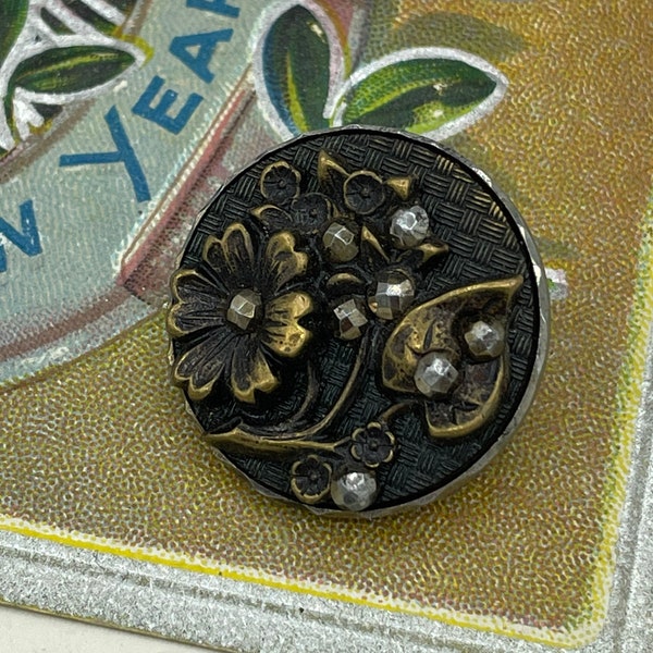 Ornate Button - Etsy