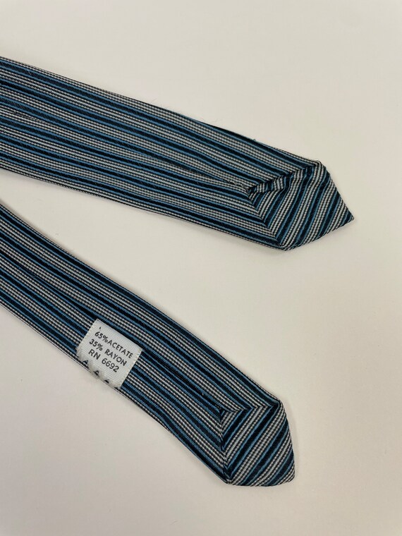Vintage 1960s Mod Micro Stripe Blue Gray Black Wo… - image 2
