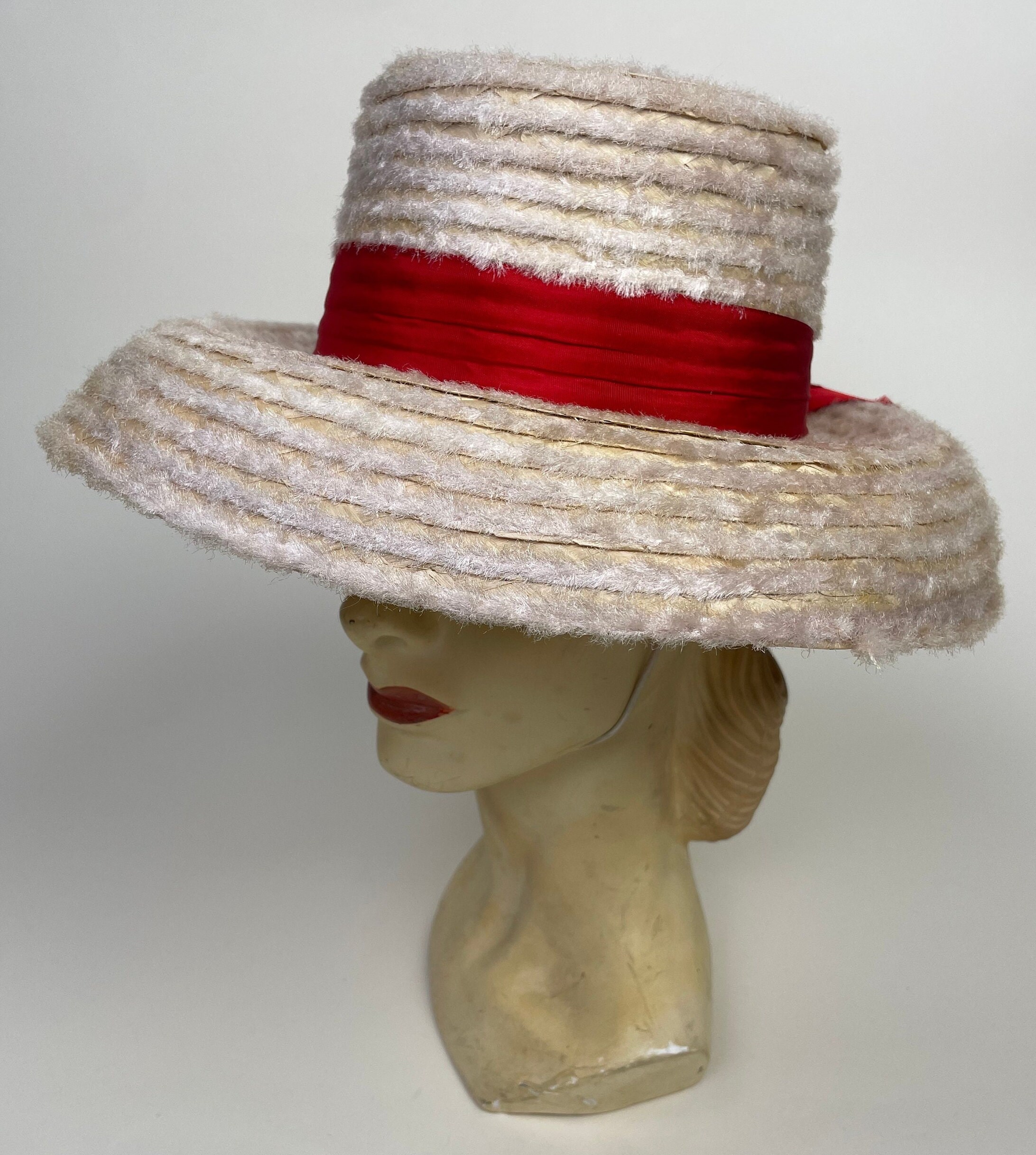 RARE Vintage 1950s PINK Mohair Fringe Tiki Summer Straw Sun Hat - Made in Italy Vintage Womens Tiki  main image 3