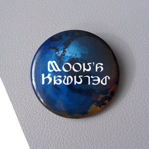 Moon&#39;s Haunted - Endwalker-inspired 32mm Pin Badge