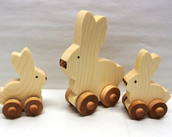 Easter Toy Bunnies - Mama & Baby Bunnies Push/Pull Toy - Easter Bunny - Bunny Toy - Wood/ Wooden Easter Bunny Toy - Easter Toy