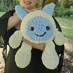 Handmade Jumbo Kawaii Yeti Plush – Soft Monster Stuffed Toy