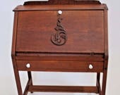 Antique Mission Style Secretary Writing Ladies Desk solid Oak Insured safe nationwide shipping available