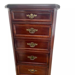Vintage Bassett Lingerie dresser Chest Six Dovetail Drawers Chippendale Style
